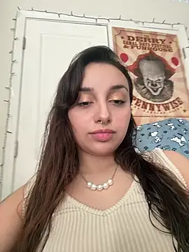 CharmingMaddie online show from March 6, 6:14 pm