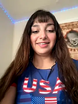 Snapshot of CharmingMaddie chatting on September 29, 7:08 pm CharmingMaddie online show from September 29, 7:08 pm