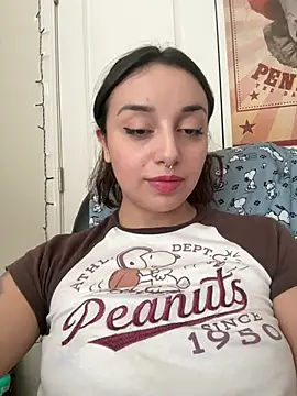 CharmingMaddie online show from February 6, 4:47 pm