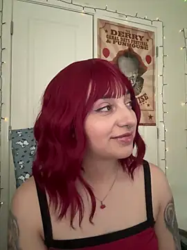 CharmingMaddie online show from March 31, 5:37 pm