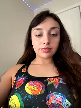 Snapshot of CharmingMaddie chatting on October 17, 4:42 pm CharmingMaddie online show from October 17, 4:42 pm