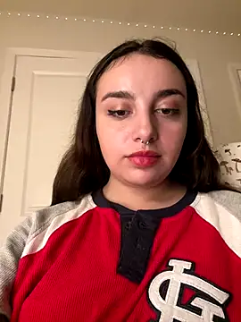 Snapshot of CharmingMaddie chatting on September 17, 5:53 am CharmingMaddie online show from September 17, 5:53 am