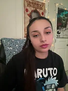 CharmingMaddie online show from March 11, 5:18 pm