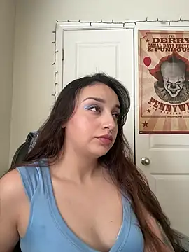 CharmingMaddie online show from March 24, 6:41 pm