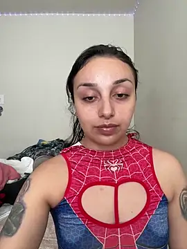 CharmingMaddie online show from May 29, 4:35 pm