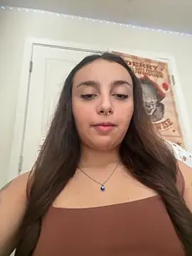 Snapshot of CharmingMaddie chatting on September 8, 4:28 pm CharmingMaddie online show from September 8, 4:28 pm