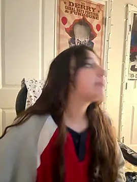 CharmingMaddie online show from January 9, 4:52 am