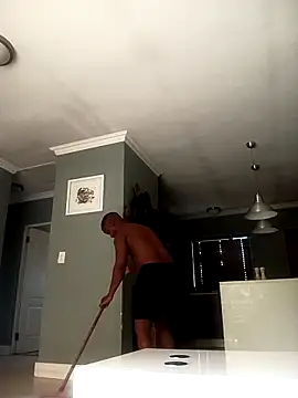 Thabo1004 online show from March 19, 7:19 am