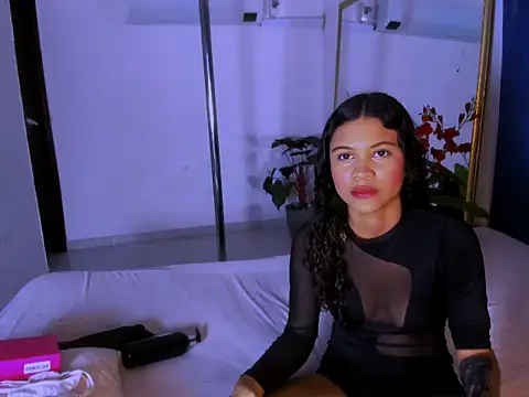 bamby kitty online show from November 17, 4:49 am