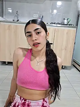 Snapshot of 0Bonni1 chatting on September 18, 2:25 am 0Bonni1 online show from September 18, 2:25 am