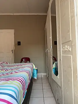 Snapshot of xxxversacejay chatting on October 10, 5:41 am xxxversacejay online show from October 10, 5:41 am