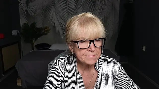 Snapshot of Sabina_Ros chatting on September 25, 7:14 am Sabina Ros online show from September 25, 7:14 am
