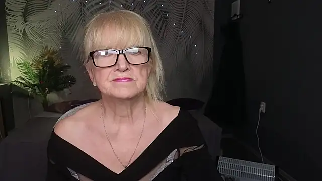 Sabina Ros online show from March 2, 7:37 am