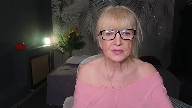 Sabina Ros online show from April 2, 2:02 pm