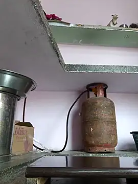 Love-pari077 online show from February 3, 3:26 am