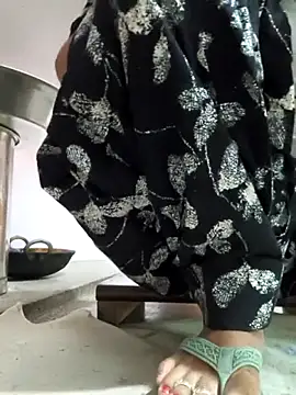 Love-pari077 online show from November 7, 1:10 am