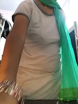 Love-pari077 online show from October 23, 11:58 pm