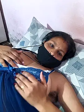 Love-pari077 online show from May 3, 3:37 pm