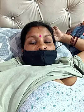 Love-pari077 online show from April 4, 4:13 pm