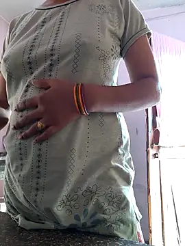 Love-pari077 online show from May 9, 8:39 am