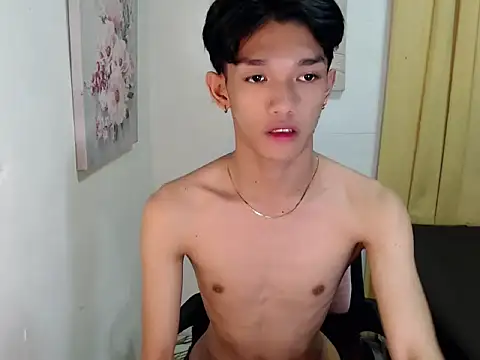 fuckerfriendsxx online show from October 29, 8:30 pm