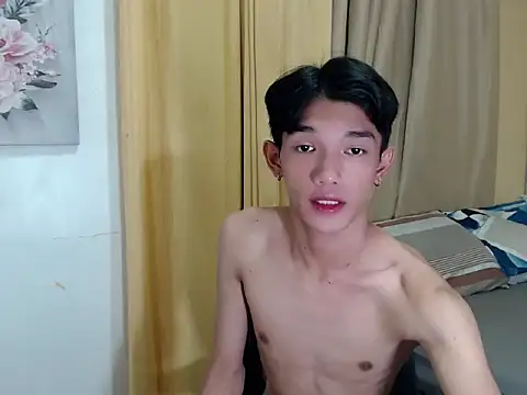 fuckerfriendsxx online show from September 16, 1:23 pm