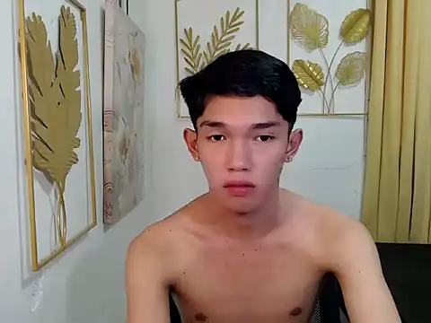 fuckerfriendsxx online show from December 18, 5:23 am