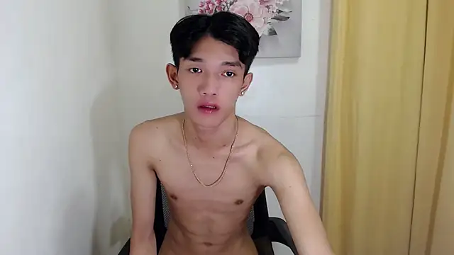 fuckerfriendsxx online show from September 9, 3:32 pm