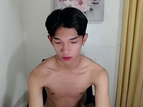 fuckerfriendsxx online show from September 25, 1:06 pm