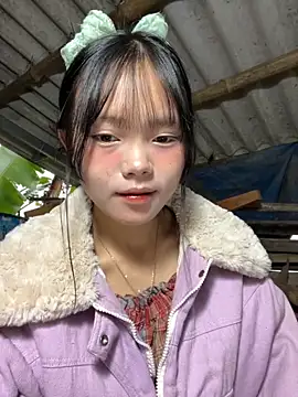 Snapshot of AdamLazis chatting on November 8, 12:58 am AdamLazis online show from November 8, 12:58 am