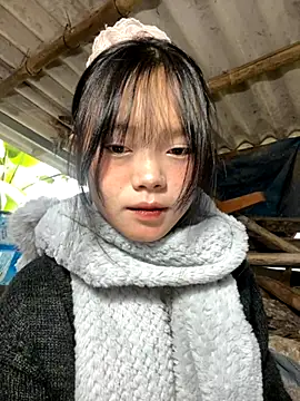 Snapshot of AdamLazis chatting on December 1, 12:44 am AdamLazis online show from December 1, 12:44 am