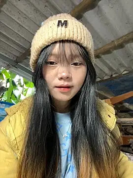 Snapshot of AdamLazis chatting on November 26, 12:54 am AdamLazis online show from November 26, 12:54 am