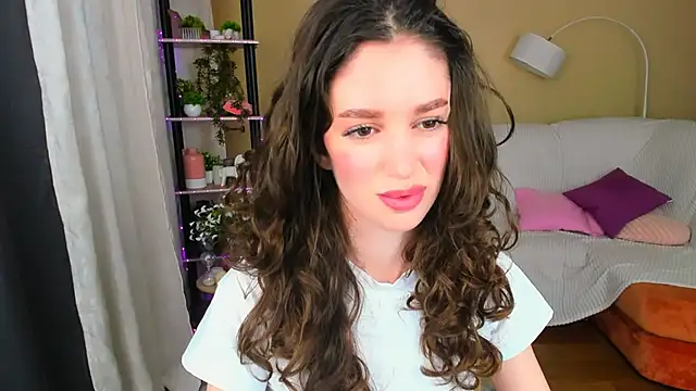Snapshot of ChristinaConteeree chatting on September 17, 1:46 pm ChristinaConteeree online show from September 17, 1:46 pm