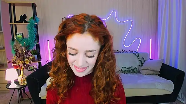 ChristinaConteeree online show from November 13, 1:26 pm