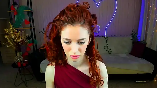 Snapshot of ChristinaConteeree chatting on May 21, 4:26 pm ChristinaConteeree online show from May 21, 4:26 pm