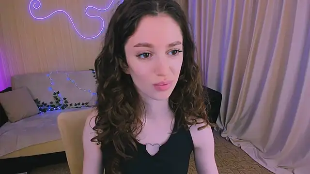 Snapshot of ChristinaConteeree chatting on September 23, 1:29 pm ChristinaConteeree online show from September 23, 1:29 pm