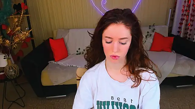 ChristinaConteeree online show from March 8, 3:10 am