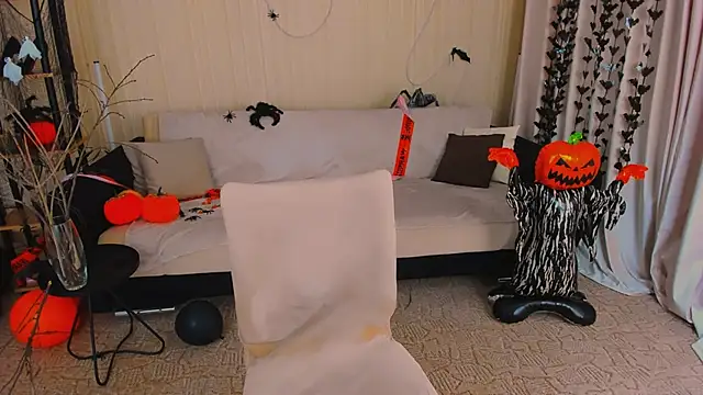 ChristinaConteeree online show from November 3, 7:50 pm