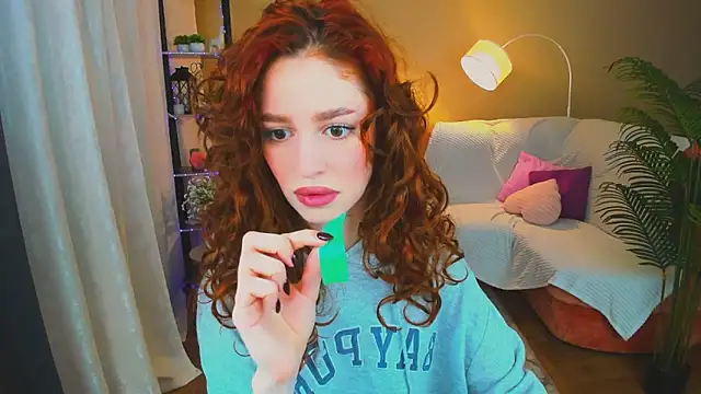 ChristinaConteeree online show from November 17, 7:18 pm