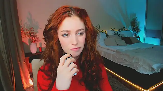 ChristinaConteeree online show from November 10, 1:38 pm