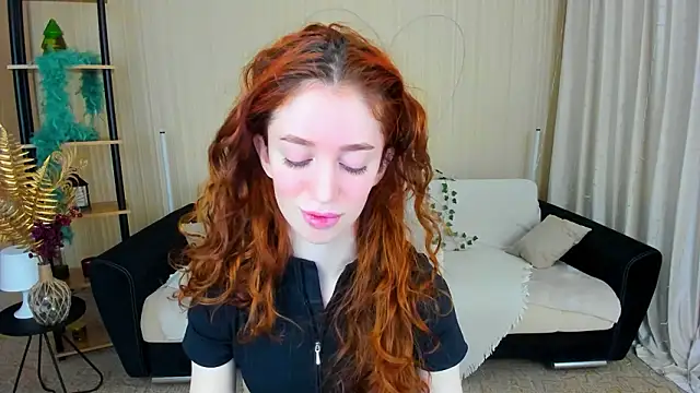 ChristinaConteeree online show from February 7, 4:15 pm