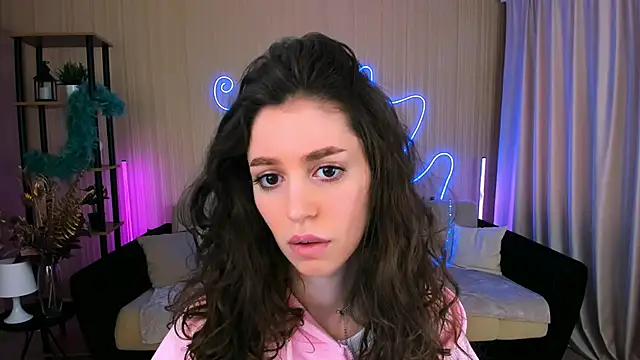Snapshot of ChristinaConteeree chatting on September 25, 1:28 pm ChristinaConteeree online show from September 25, 1:28 pm