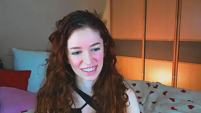 ChristinaConteeree online show from March 29, 4:25 am