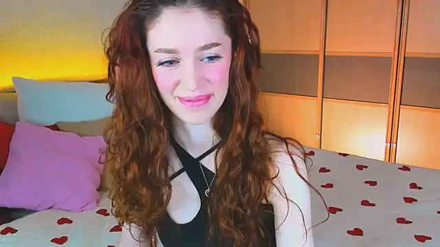 ChristinaConteeree online show from March 28, 11:33 am