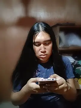 Snapshot of Romantic_Sabrina chatting on May 8, 1:20 am Romantic Sabrina online show from May 8, 1:20 am