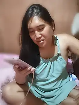 Snapshot of Romantic_Sabrina chatting on May 16, 11:37 pm Romantic Sabrina online show from May 16, 11:37 pm