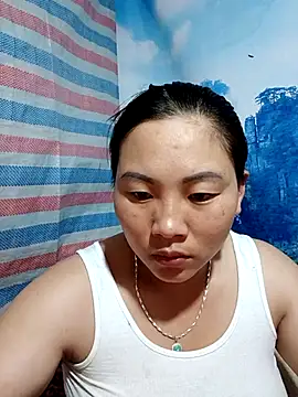 Snapshot of Love-Ly99 chatting on September 13, 10:43 pm Love-Ly99 online show from September 13, 10:43 pm