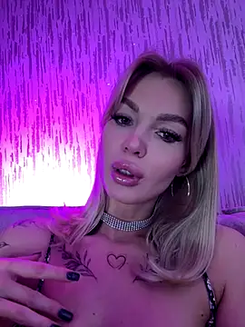 miss veroNika online show from December 1, 3:40 am