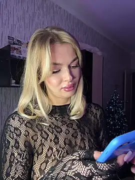 miss veroNika online show from December 22, 3:28 am