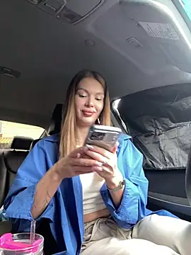 Snapshot of miss_veroNika chatting on July 15, 2:40 am miss veroNika online show from July 15, 2:40 am